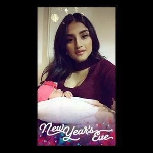 Meet your Posher, Selena